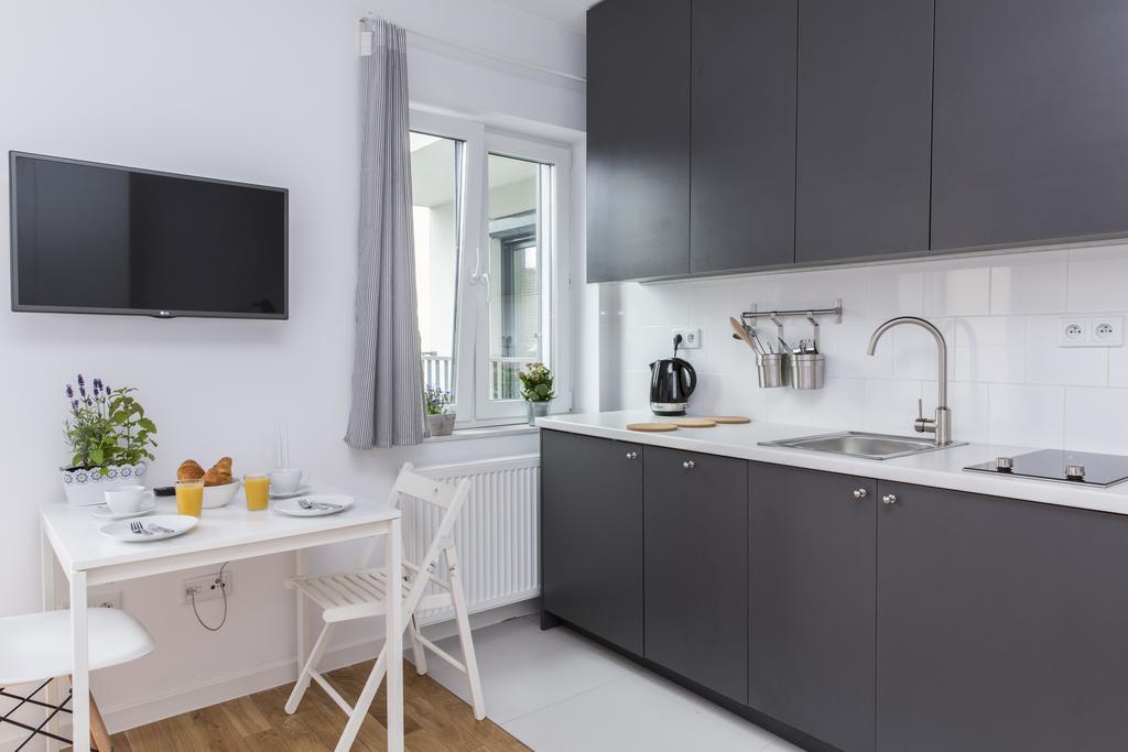 Apartment Udanypobyt Studio Rejtana 11 *