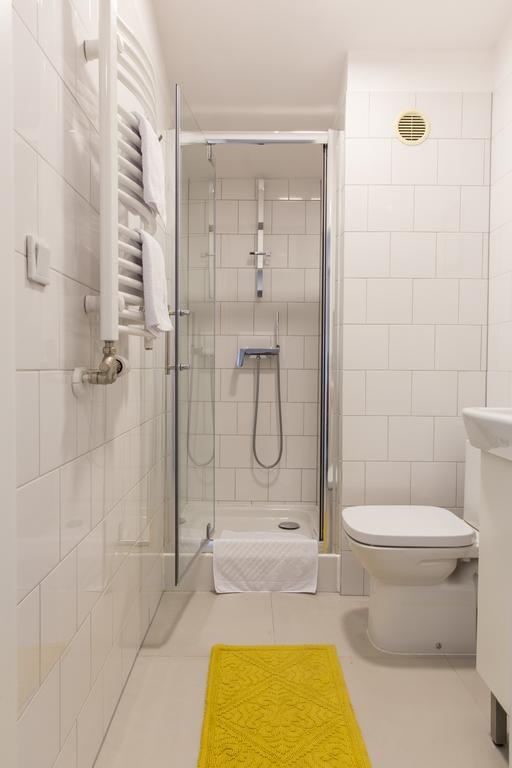 Apartment Udanypobyt Studio Rejtana 11